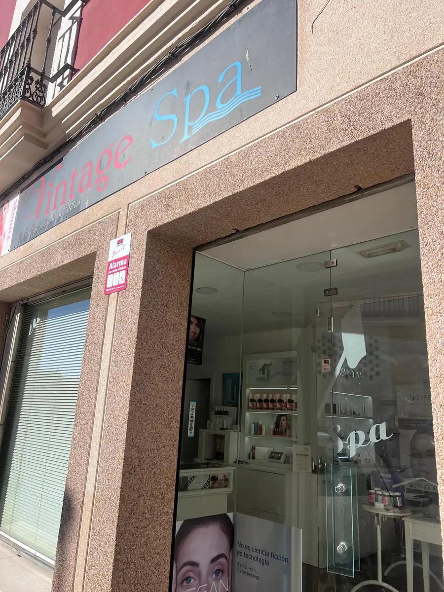 Fachada de Estética Vintage Spa en Puente Genil
